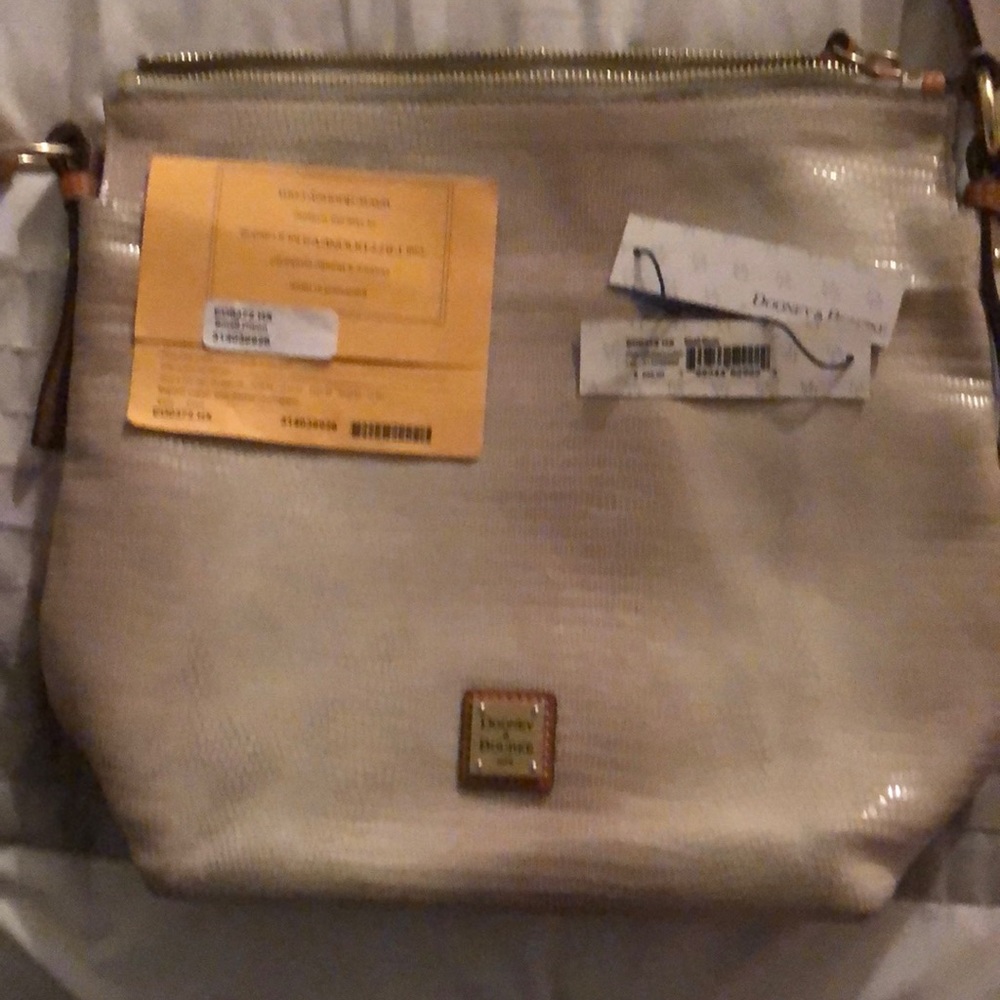 Dooney & Bourke purse